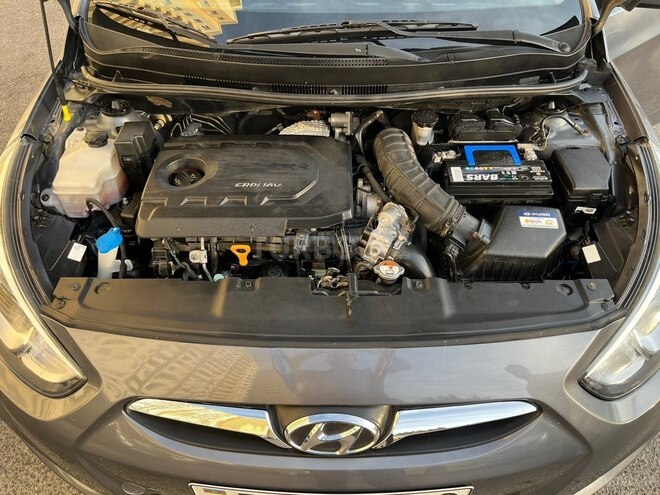 Hyundai Accent 2015, 285,000 km - 1.6 l - Bakı