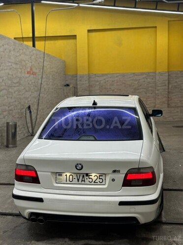 BMW 525 2002, 300,000 km - 2.5 l - Bakı