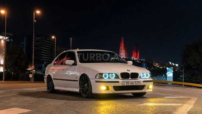 BMW 525 2002, 300,000 km - 2.5 l - Bakı