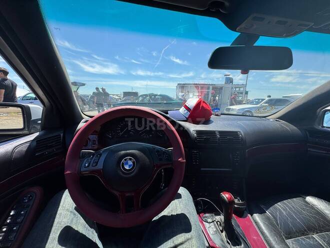 BMW 525 2002, 300,000 km - 2.5 l - Bakı