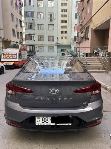 Hyundai Elantra 2019, 75,123 km - 1.6 l - Bakı