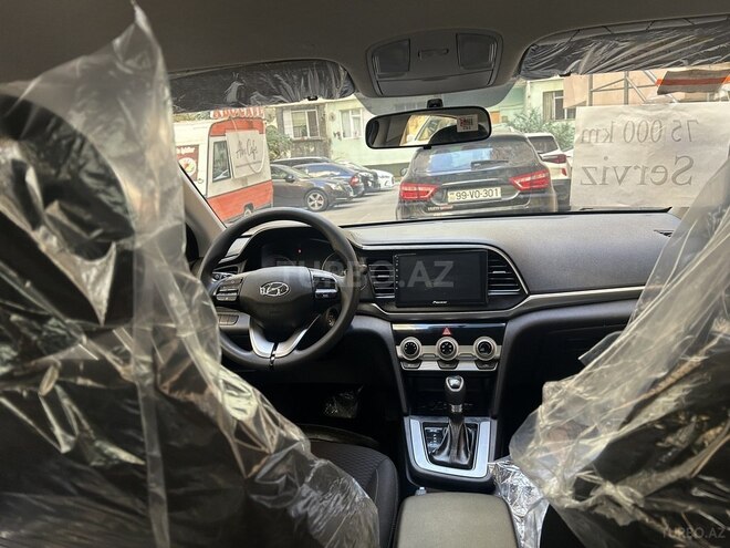 Hyundai Elantra 2019, 75,123 km - 1.6 l - Bakı