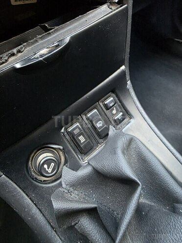 Toyota Corolla 2006, 265,000 km - 1.4 л - Bakı