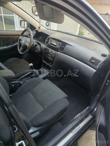 Toyota Corolla 2006, 265,000 km - 1.4 л - Bakı