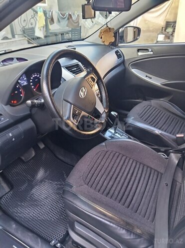 Hyundai Accent 2015, 217,350 km - 1.4 l - Bakı