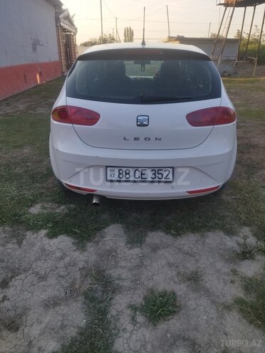 SEAT Leon 2012, 256,750 km - 1.6 l - Salyan