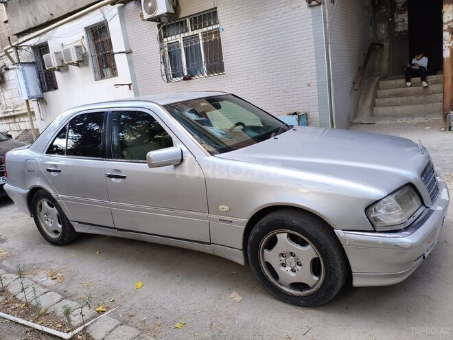 Mercedes C 250 1994, 450,000 km - 2.5 l - Bakı