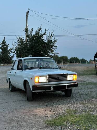 LADA (VAZ) 2107 2009, 75,200 km - 1.6 л - Gəncə