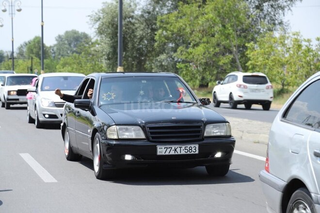 Mercedes C 200 1996, 350,000 km - 2.0 l - Qəbələ