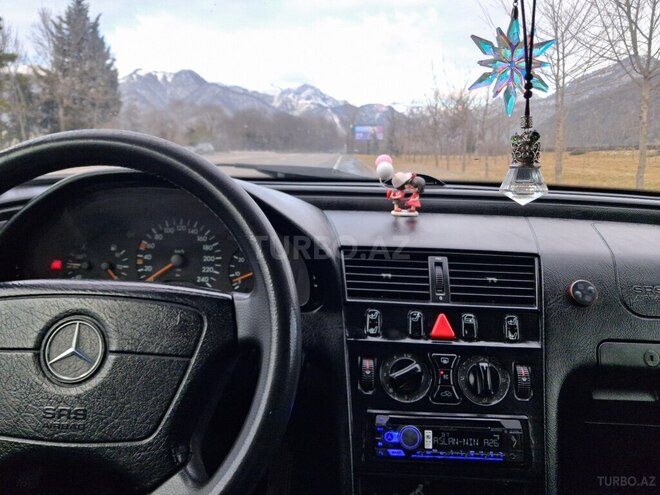 Mercedes C 200 1996, 350,000 km - 2.0 l - Qəbələ