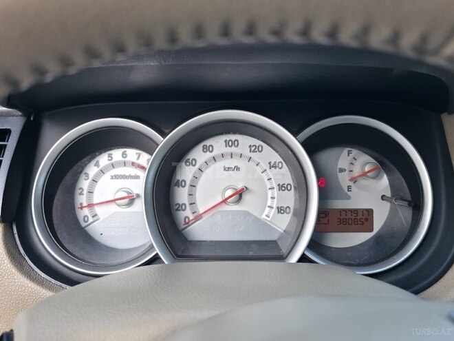 Nissan Tiida 2011, 177,000 km - 1.5 l - Bakı
