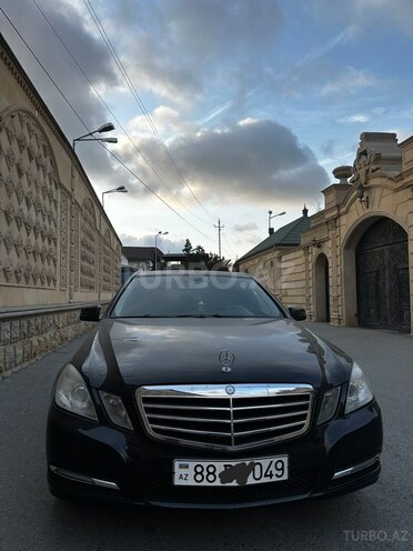 Mercedes E 220 2010, 287,000 km - 2.1 л - Bakı