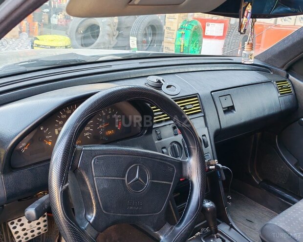 Mercedes C 180 1994, 358,000 km - 1.8 l - İmişli