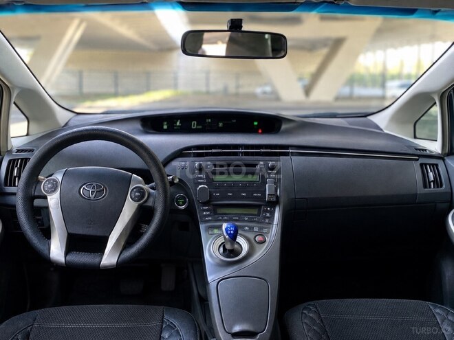 Toyota Prius 2010, 190,000 km - 1.8 l - Bakı