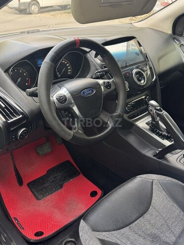 Ford Focus 2013, 270,000 km - 1.6 l - Bakı