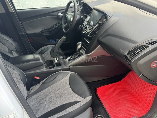 Ford Focus 2013, 270,000 km - 1.6 l - Bakı