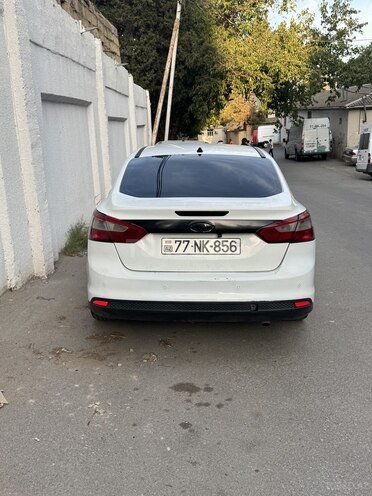 Ford Focus 2013, 270,000 km - 1.6 l - Bakı