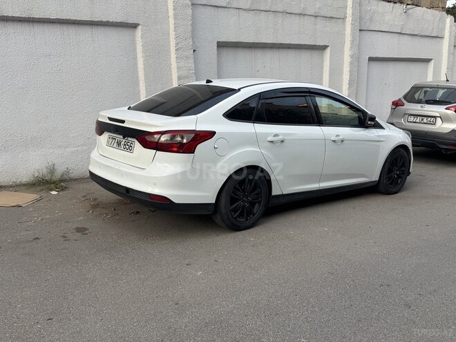 Ford Focus 2013, 270,000 km - 1.6 l - Bakı