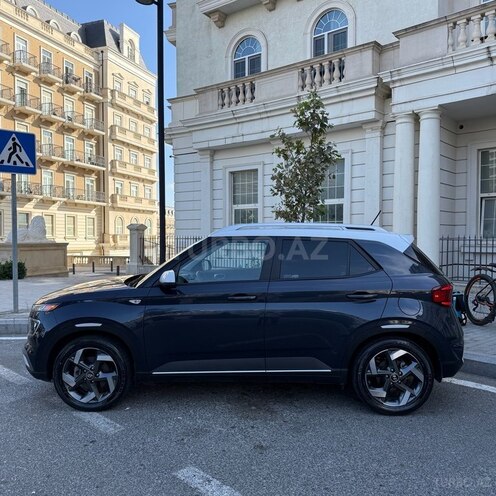 Hyundai Venue 2023, 57,000 km - 1.6 л - Bakı
