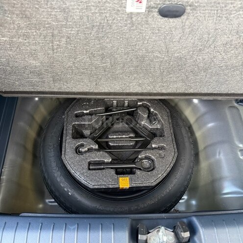 Hyundai Venue 2023, 57,000 km - 1.6 л - Bakı