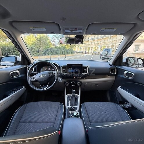 Hyundai Venue 2023, 57,000 km - 1.6 л - Bakı