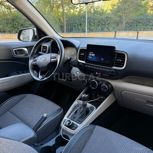 Hyundai Venue 2023, 57,000 km - 1.6 л - Bakı