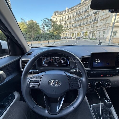 Hyundai Venue 2023, 57,000 km - 1.6 л - Bakı