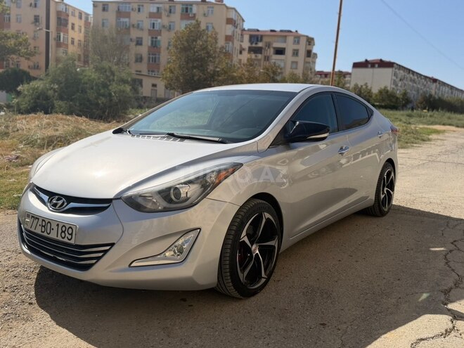 Hyundai Elantra 2015, 250,000 km - 1.8 l - Bakı
