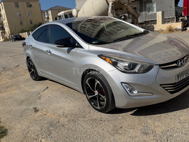 Hyundai Elantra 2015, 250,000 km - 1.8 l - Bakı