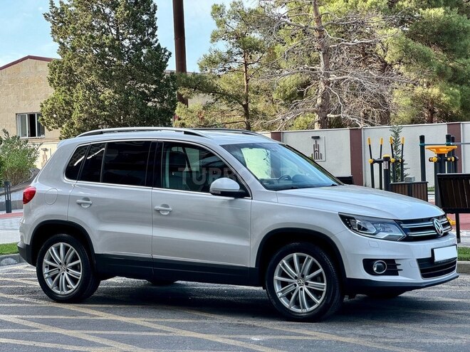 Volkswagen Tiguan 2011, 89,000 km - 2.0 l - Bakı