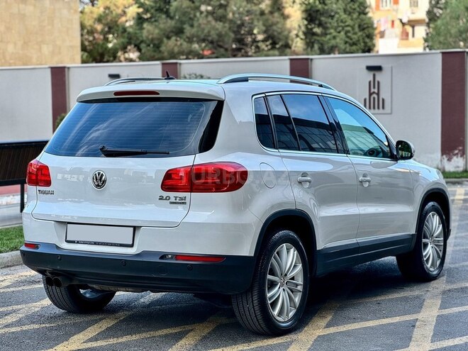 Volkswagen Tiguan 2011, 89,000 km - 2.0 l - Bakı
