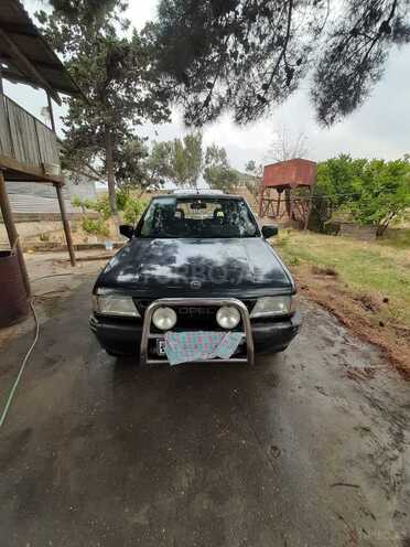 Opel Frontera 1995, 233,000 km - 2.3 l - Bakı