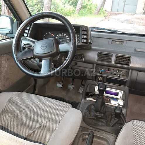 Opel Frontera 1995, 233,000 km - 2.3 l - Bakı