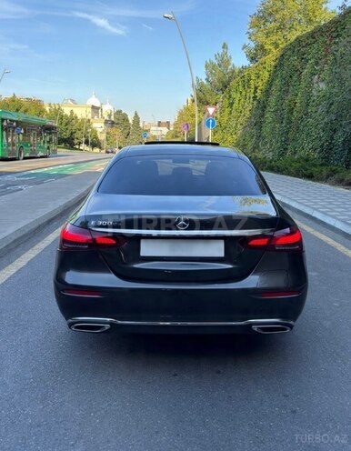 Mercedes E 300 de 2021, 127,000 km - 2.0 л - Bakı