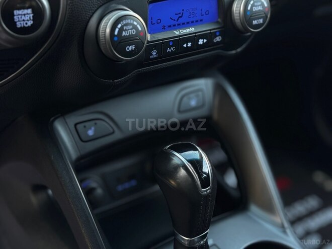 Hyundai ix35 2014, 235,000 km - 2.0 l - Bakı