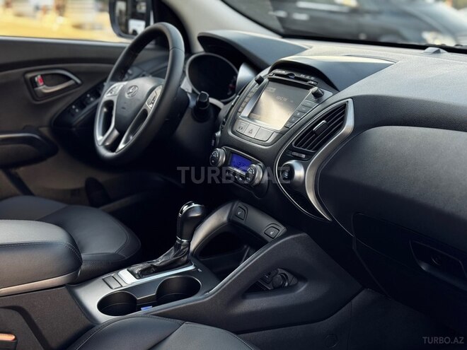 Hyundai ix35 2014, 235,000 km - 2.0 l - Bakı