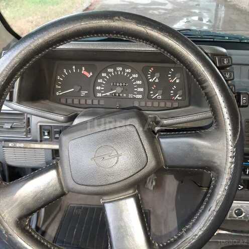 Opel Frontera 1995, 233,000 km - 2.3 l - Bakı