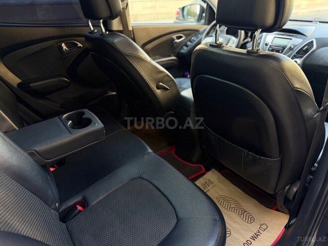 Hyundai ix35 2013, 226,000 km - 2.0 л - Bakı