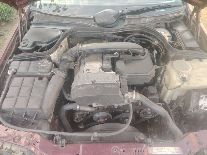 Mercedes C 180 1996, 123,456 km - 1.8 л - Sabirabad
