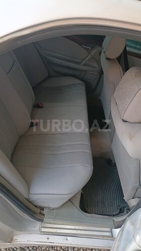 Mercedes E 220 1996, 285,000 km - 2.2 л - Qazax