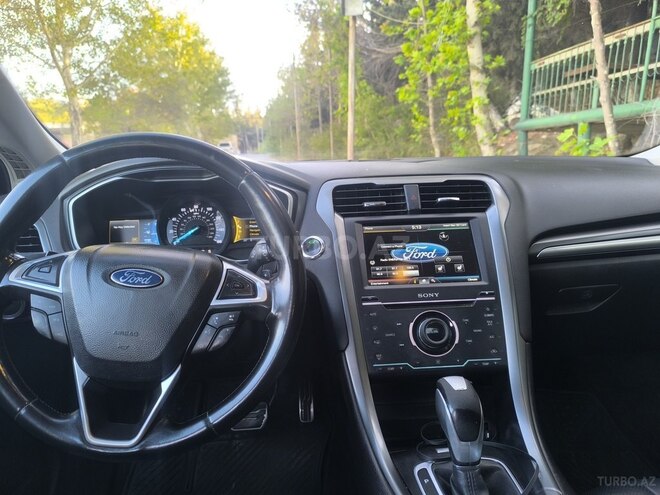 Ford Fusion (North America) 2014, 313,197 km - 2.0 л - Bakı