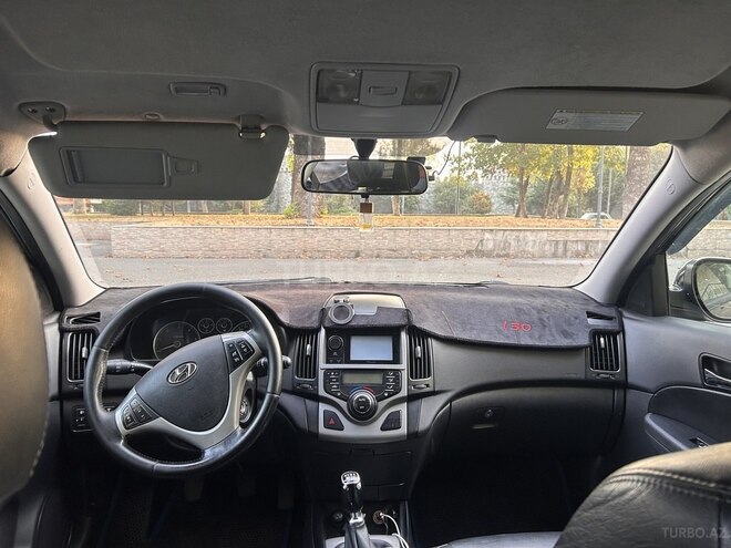 Hyundai i30 2011, 700,000 km - 1.6 l - İsmayıllı