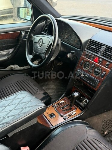 Mercedes C 200 2000, 552,515 km - 2.0 л - Bakı