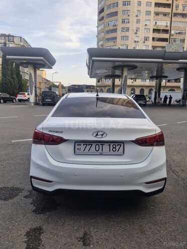 Hyundai Accent 2018, 144,000 km - 1.4 л - Bakı