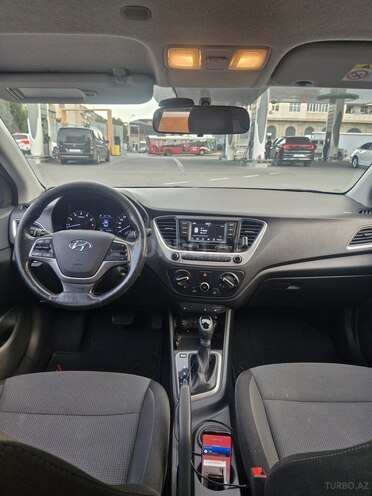 Hyundai Accent 2018, 144,000 km - 1.4 л - Bakı