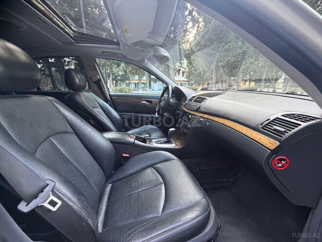 Mercedes E 270 2004, 232,000 km - 2.7 l - Bakı