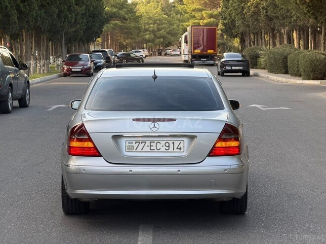 Mercedes E 270 2004, 232,000 km - 2.7 l - Bakı