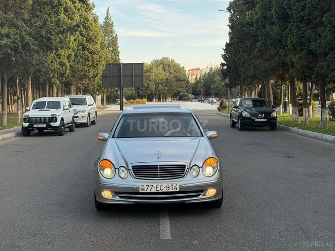 Mercedes E 270 2004, 232,000 km - 2.7 l - Bakı
