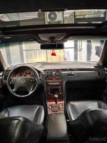 Mercedes E 320 2000, 450,000 km - 3.2 l - Bakı