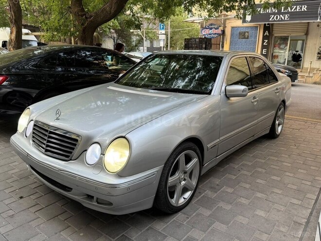 Mercedes E 320 2000, 450,000 km - 3.2 l - Bakı